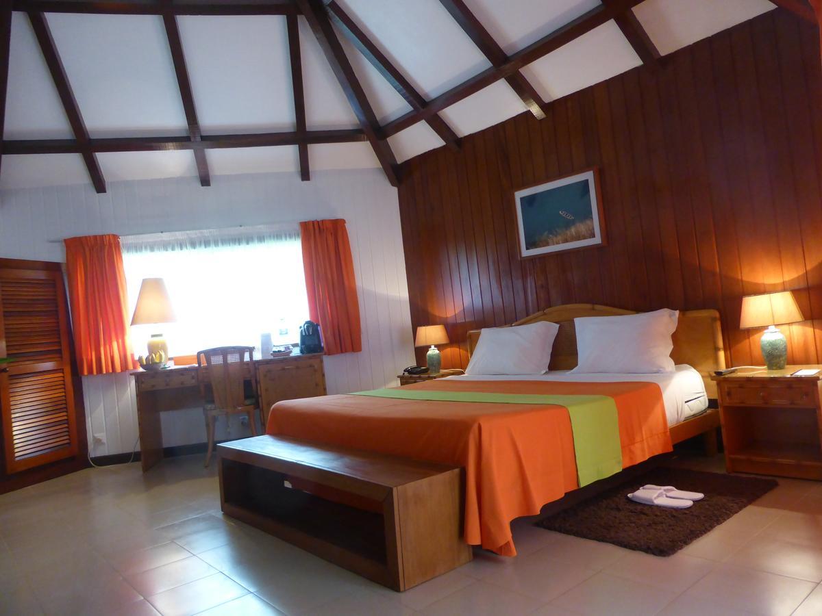 Club Santana Beach & Resort Bagian luar foto