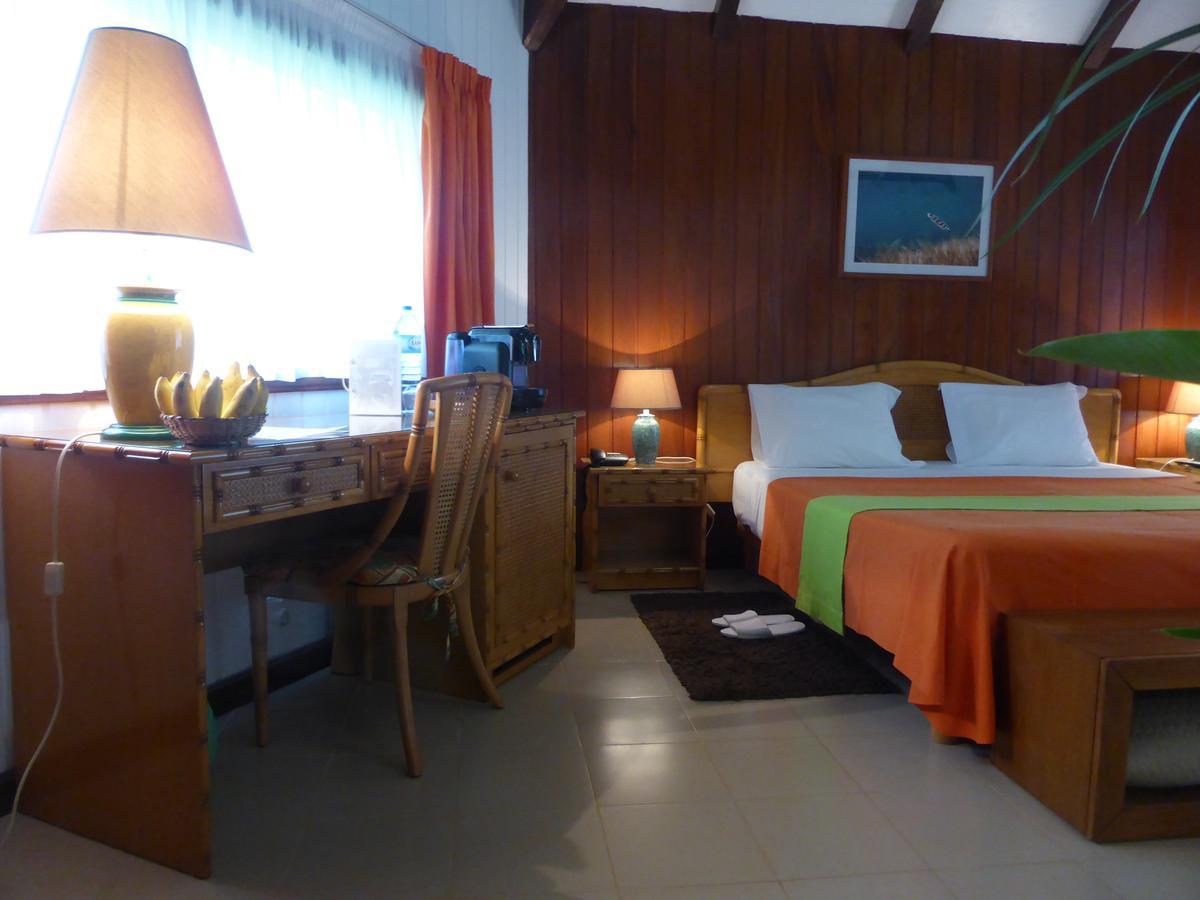 Club Santana Beach & Resort Bagian luar foto